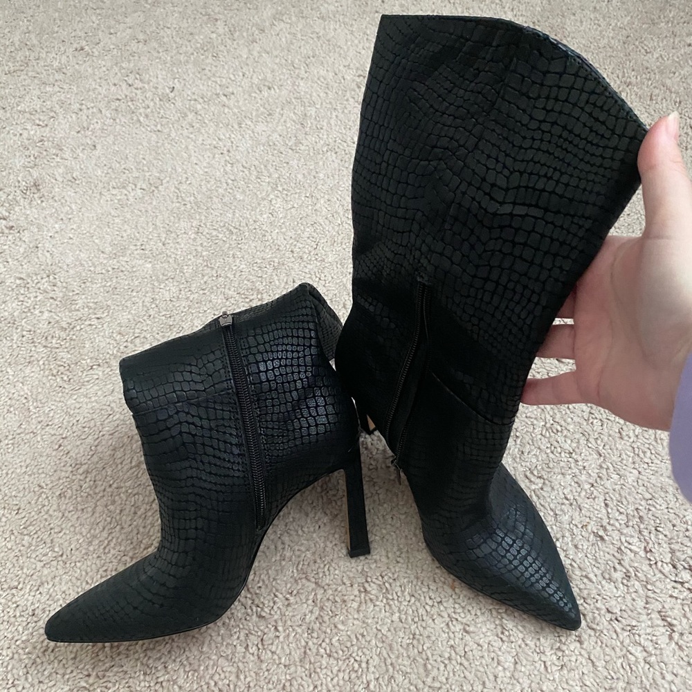 Vince Camuto Black Croc-Embossed Heeled Boots